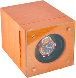 Шкатулка для механических часов с автоподзаводом и хранением.