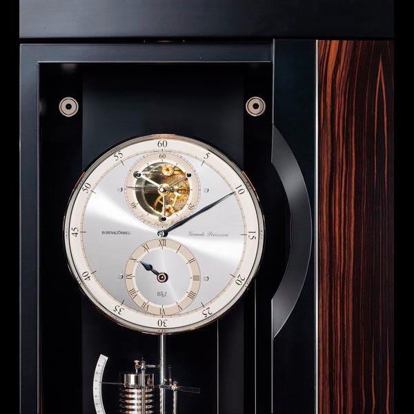 Orbit tourbillon connoisseur   ,      .