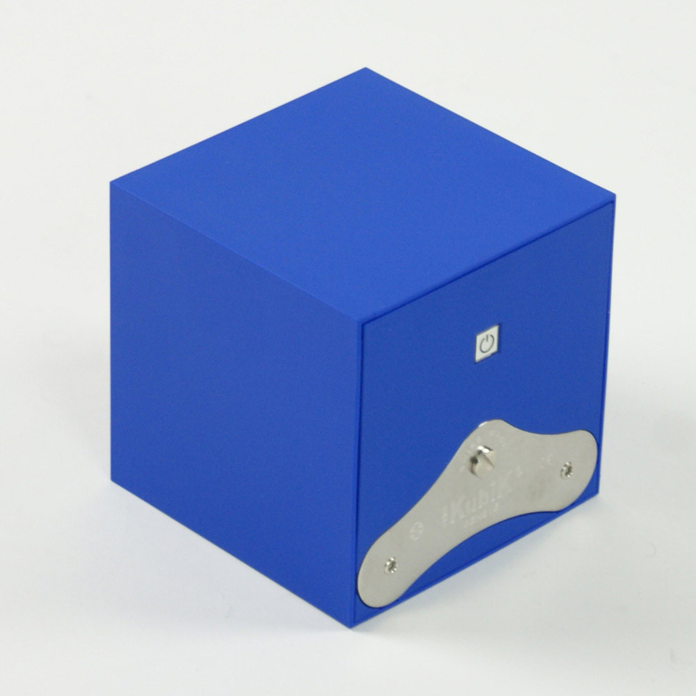 SK01.STB.005 Шкатулка SwissKubik из коллекции StartBox для 1 часов автоподзаводом. Корпус из пластика синего цвета